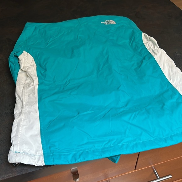 North face rain jacket. - Picture 5 of 5
